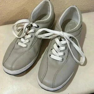 Keds fashion sneakers size 7.